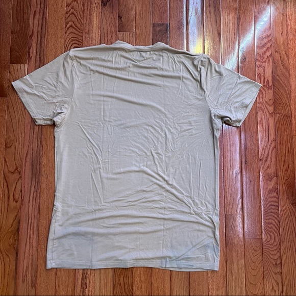 ESNTLS bamboo tshirt - Picture 5 of 5